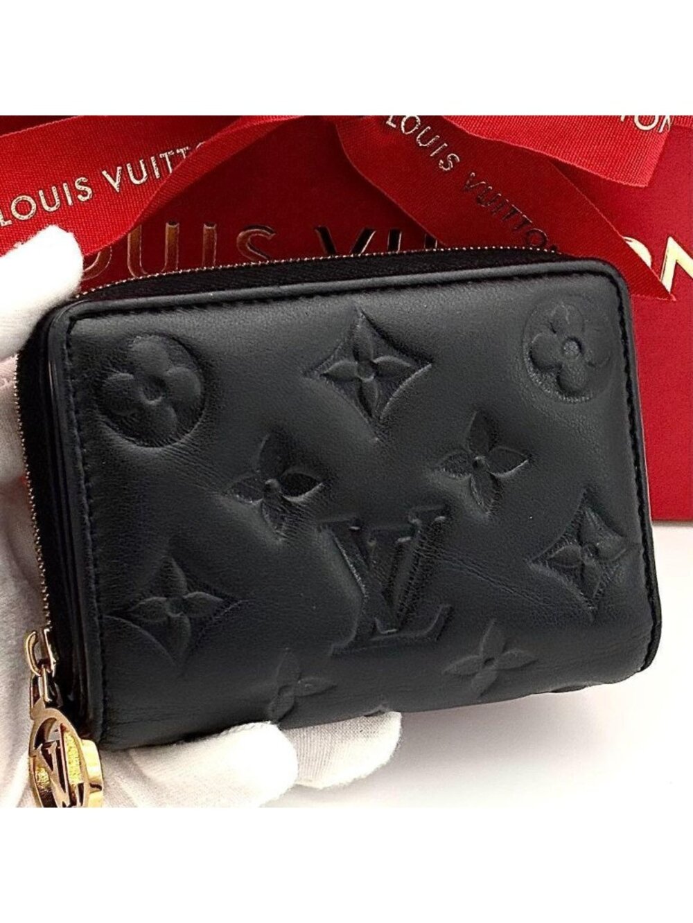 Louis Vuitton Wallet Monogram Coussin Portefeuille Lou Black